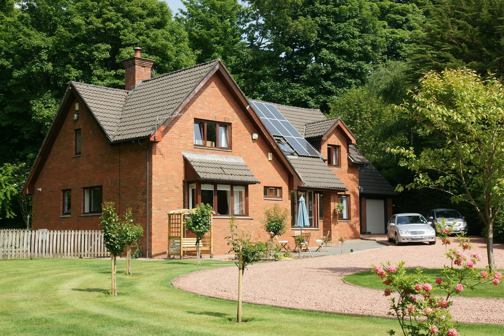 Whistlers Dell B&B Rhu Exterior photo